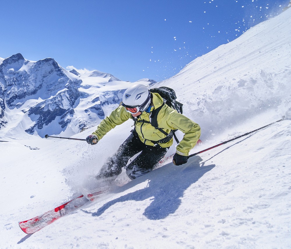 Rent your skis online at Courchevel Le Praz